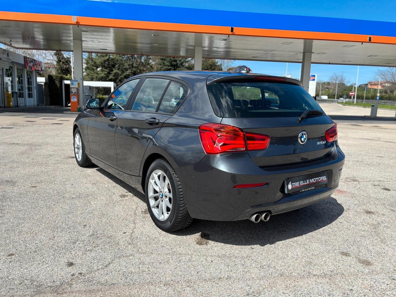 Bmw 120 120d 5p. Urban
