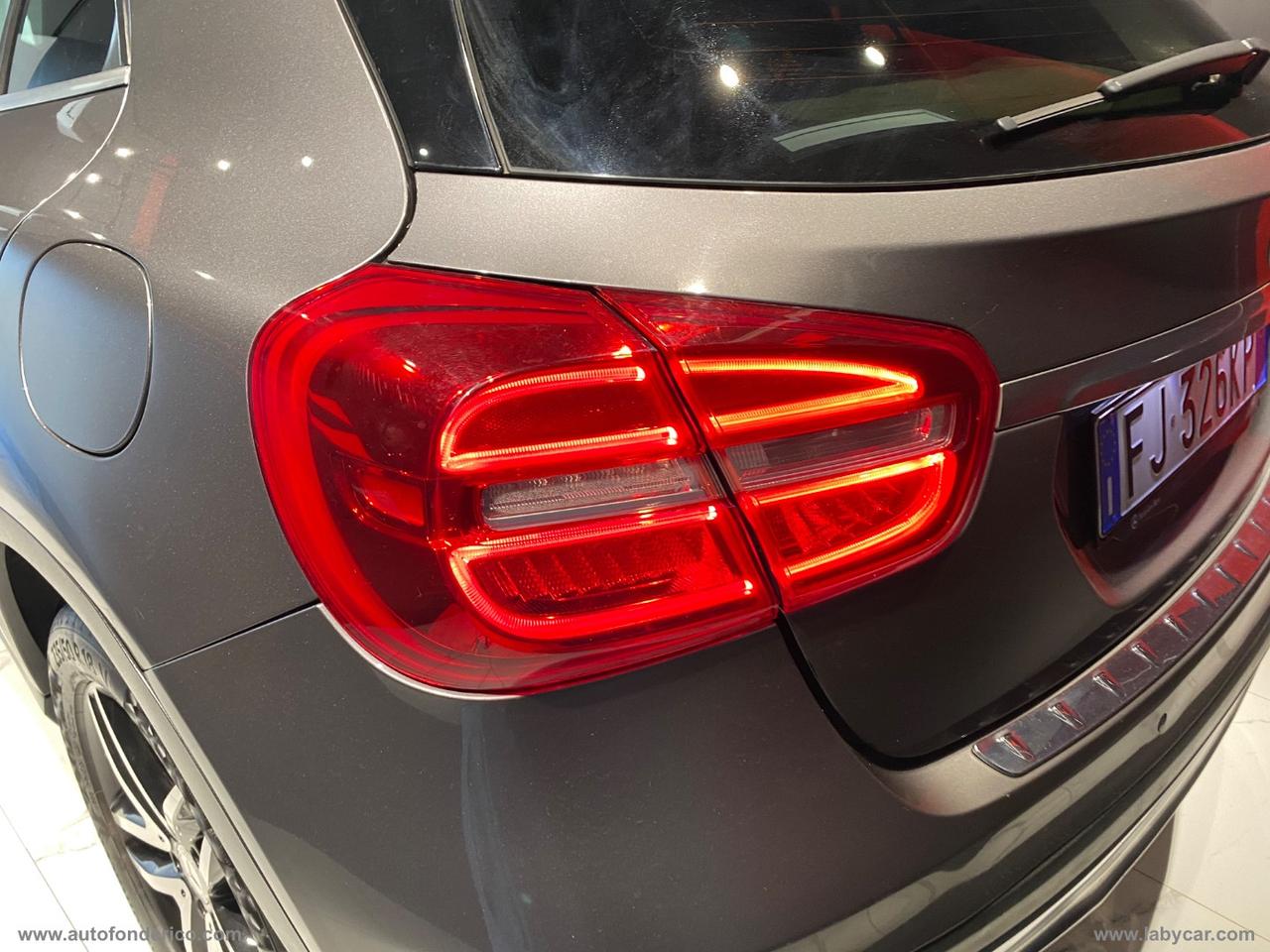 MERCEDES-BENZ GLA 200 d Automatic 4Matic Premium