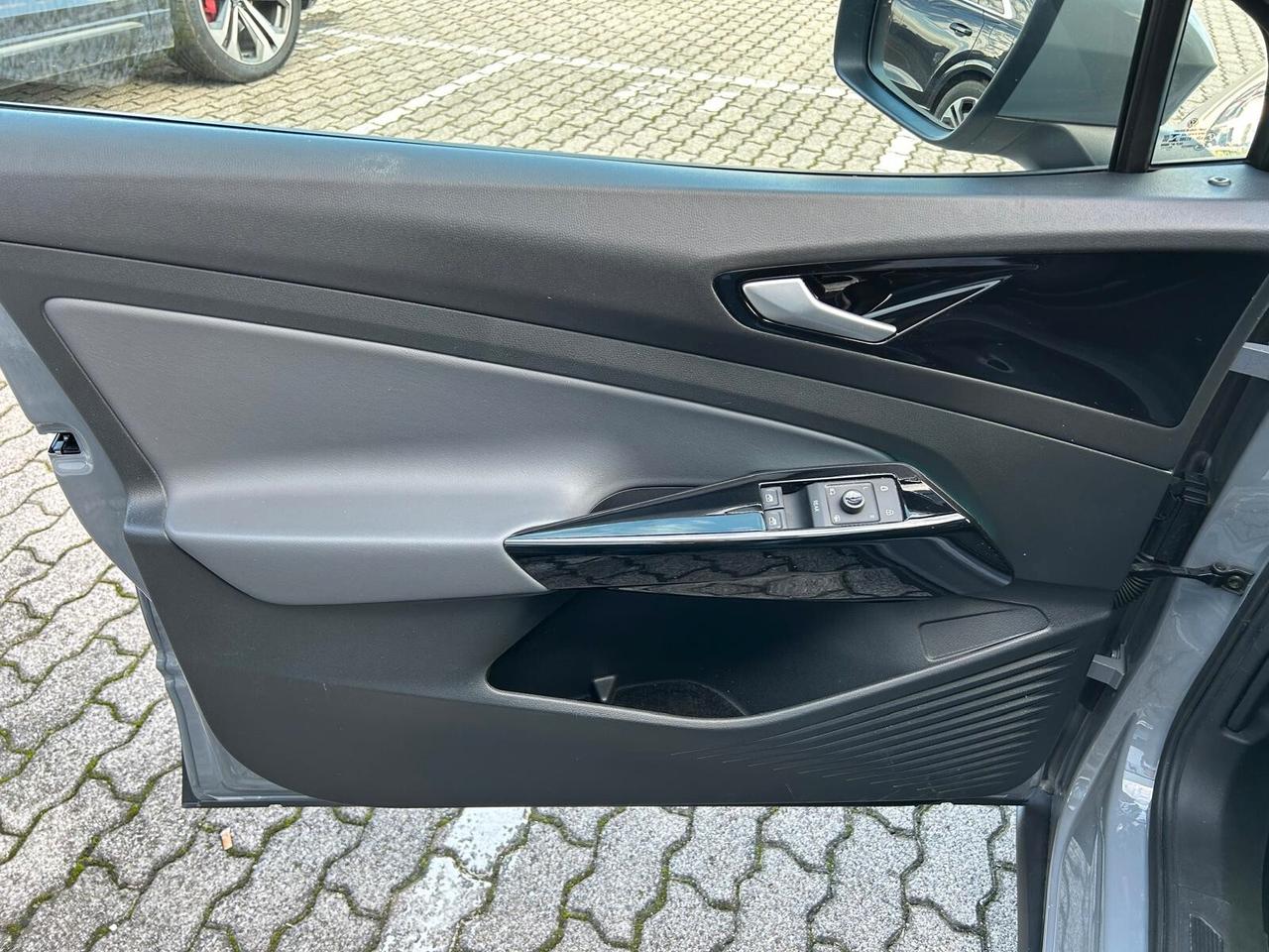 Volkswagen ID.4 77 kWh Pro Performance 204cv