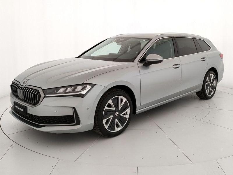 Skoda Superb 2.0 TDI DSG Wagon Style