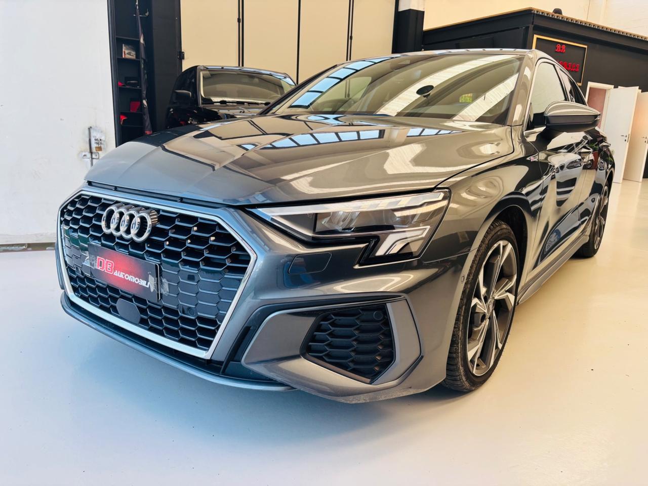 Audi A3 Sedan 35 TFSI S line edition