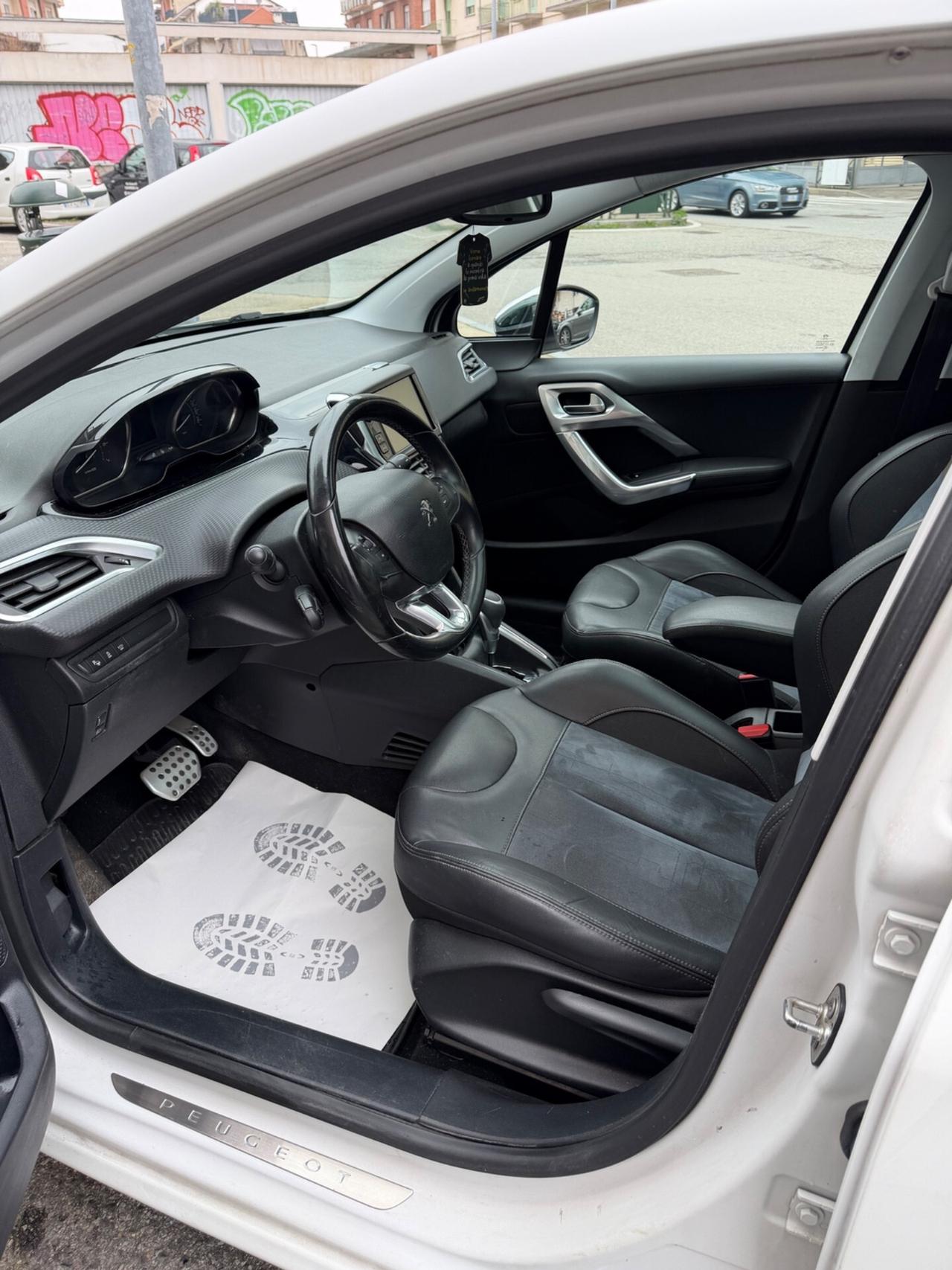 Peugeot 208 PureTech Turbo 110 EAT6 S&S 5 porte GT Line