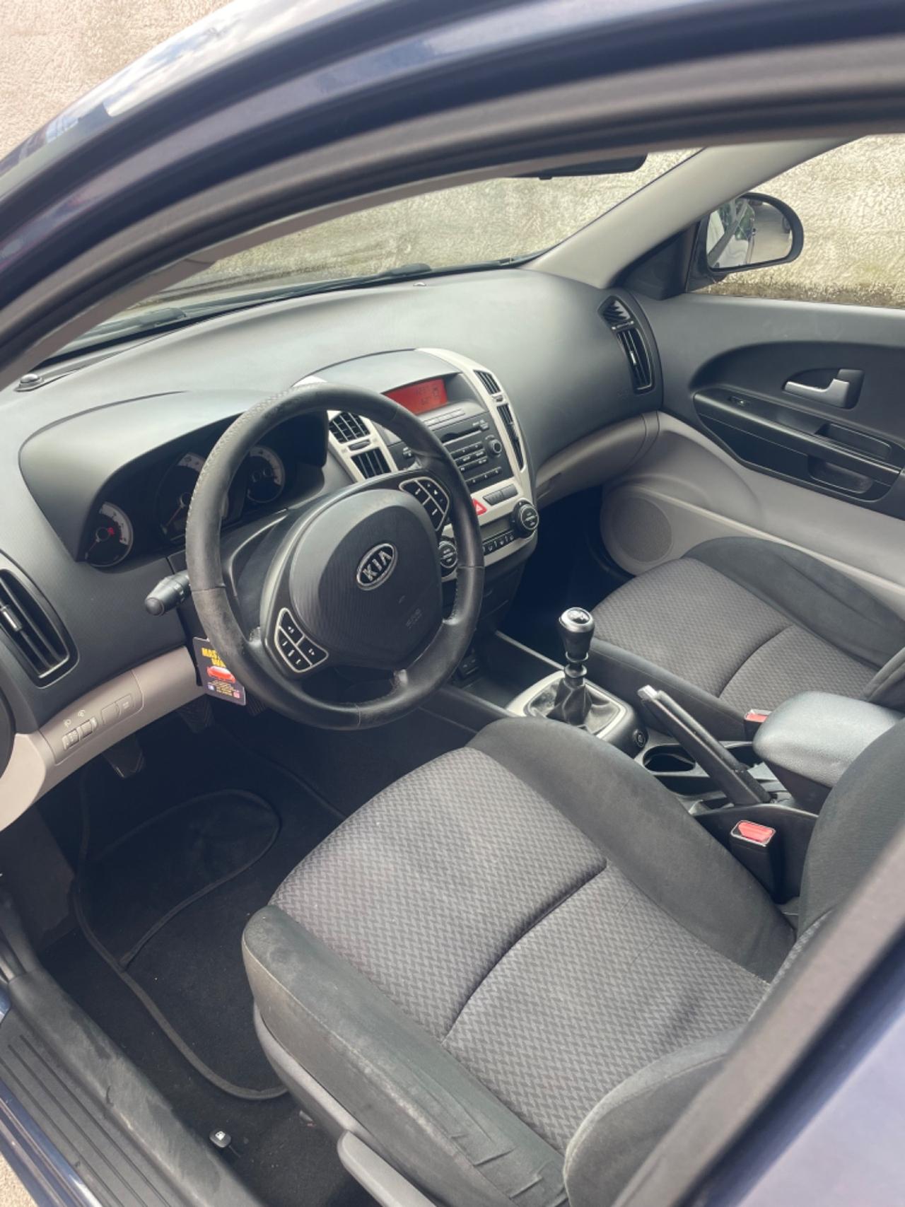 Kia Ceed cee'd Sp. Wag. 1.6 125CV EX Bi-Fuel scadenza gpl dicembre 2029