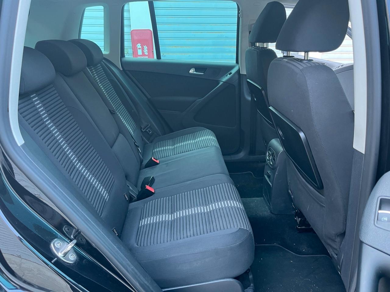 Volkswagen Tiguan 2.0 TDI DPF 4MOTION DSG Sport & Style