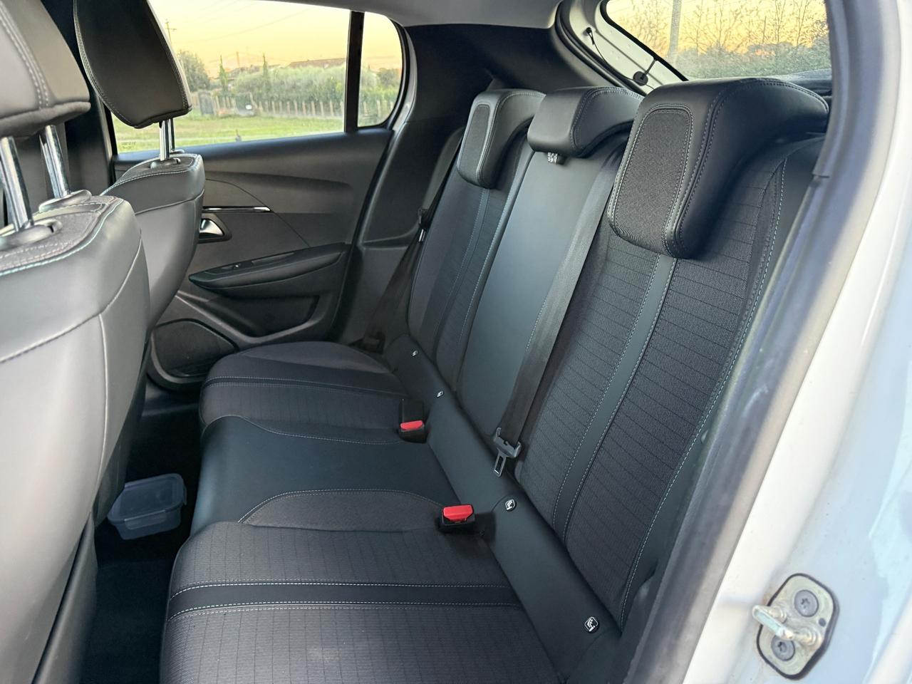 Peugeot 208 PureTech 100 Stop&Start 5 porte Allure Pack