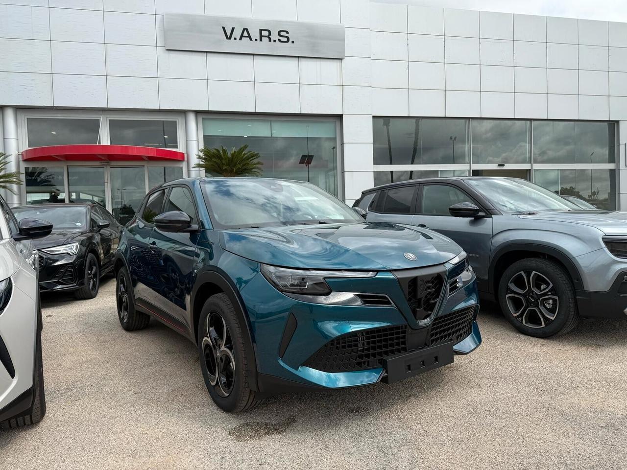 Alfa Romeo Junior 1.2 136 CV Hybrid eDCT6 Speciale