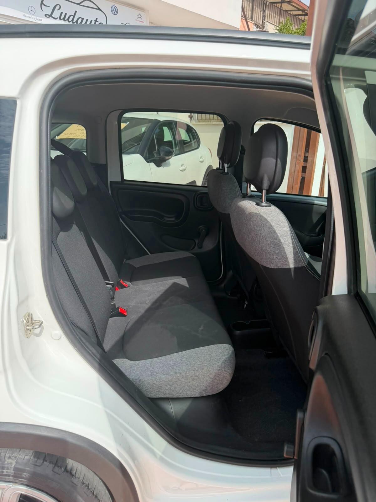 Fiat Panda 1.0 FireFly S&S Hybrid City Life