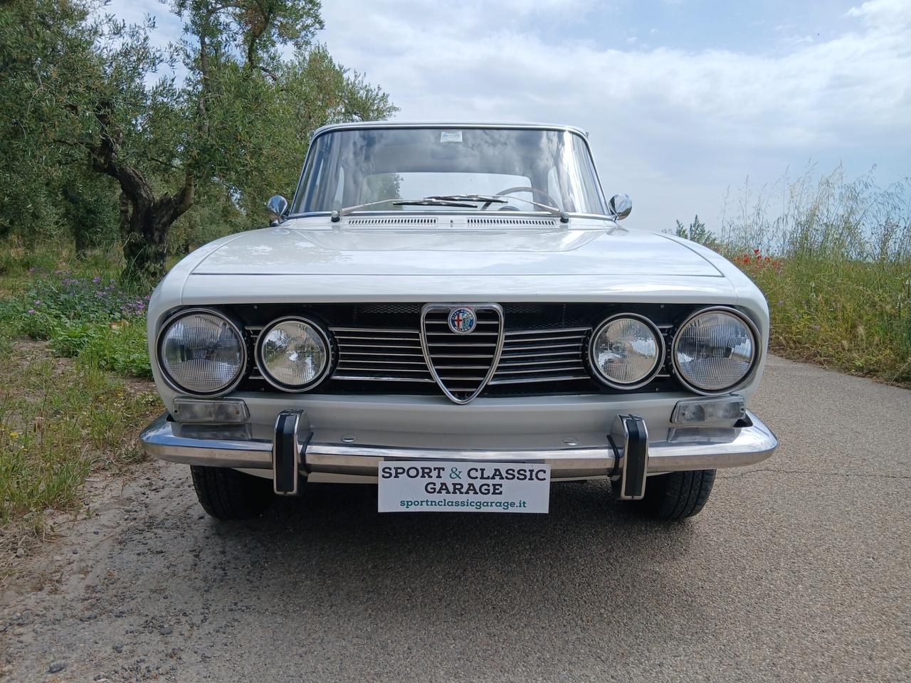 Alfa Romeo 1750 Berlina