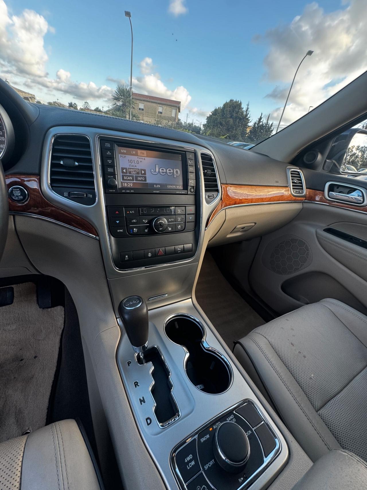 Jeep Grand Cherokee 3.6 V6 Overland