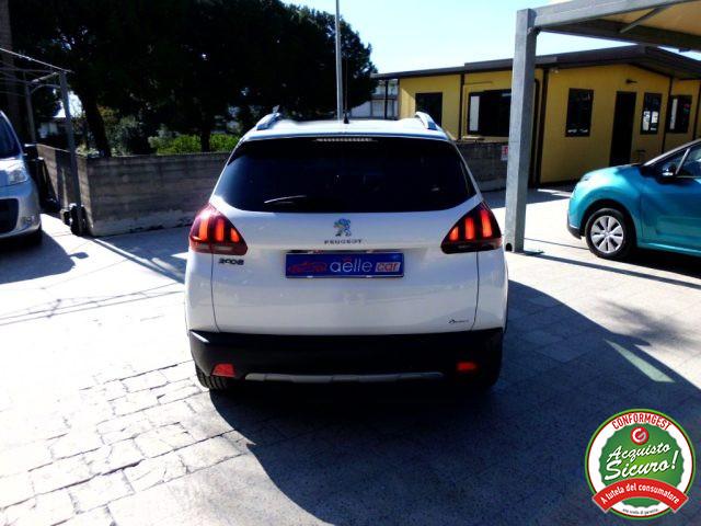 PEUGEOT 2008 BlueHDi 120 S&S Allure