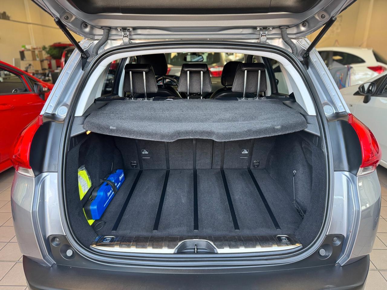 Peugeot 2008 BlueHDi 120 S&S Allure