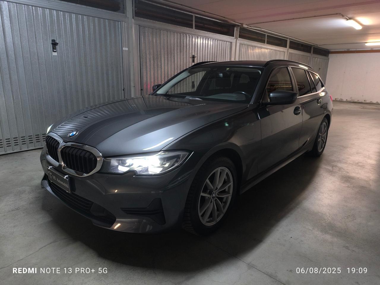 Bmw 318d 48V Touring Business Advantage