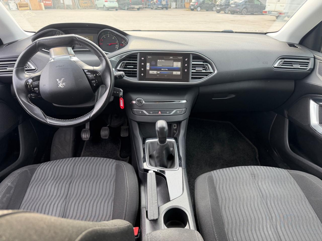 Peugeot 308 BlueHDi 100 S&S SW Business