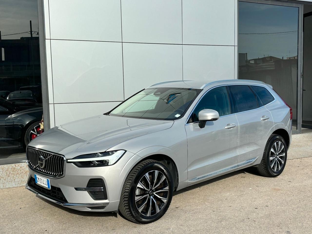 Volvo XC60 automatico Plus Bright - possibilità leasing e noleggio no scoring