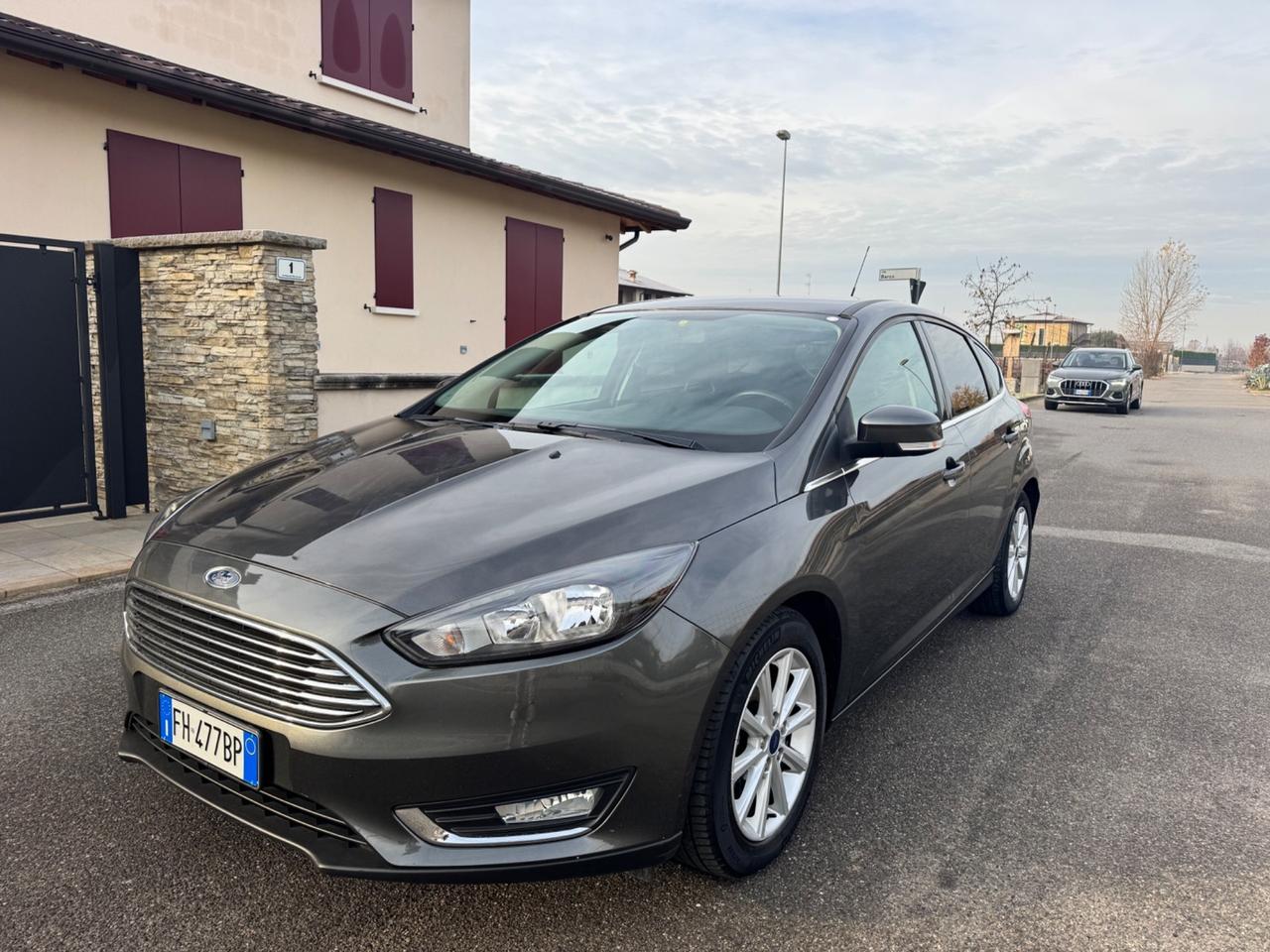 Ford Focus 1.6 120 CV GPL Titanium