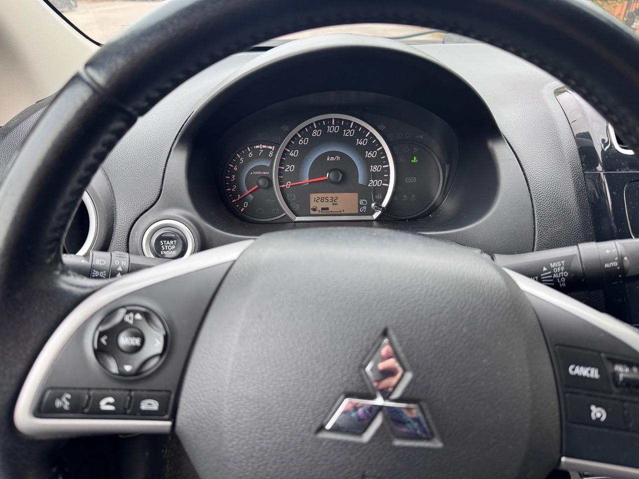 Mitsubishi Attrage Versione Unica