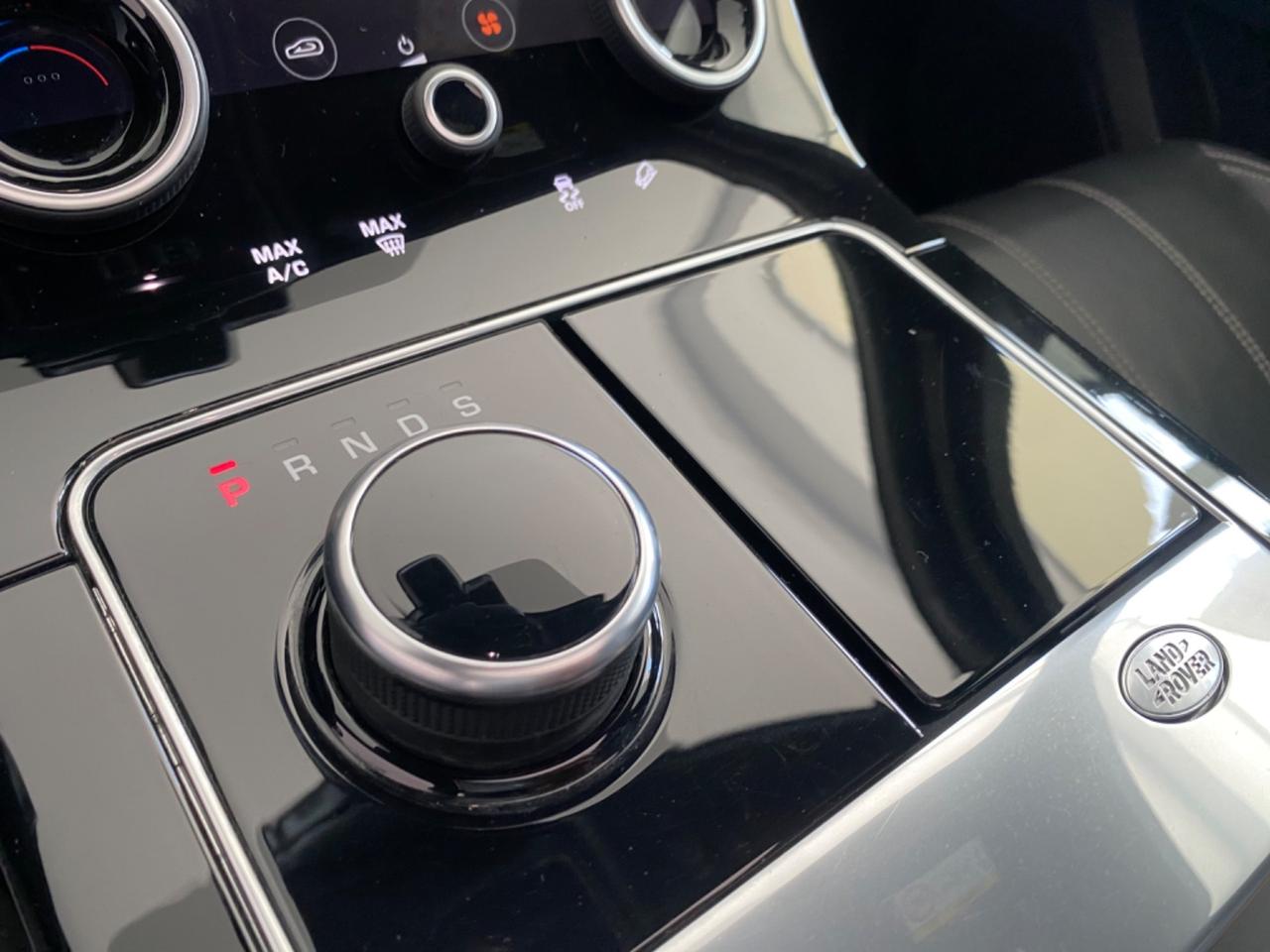 Range Rover VELAR2.0D 240CV R-Dynamic HSE+R21/TETTO2021