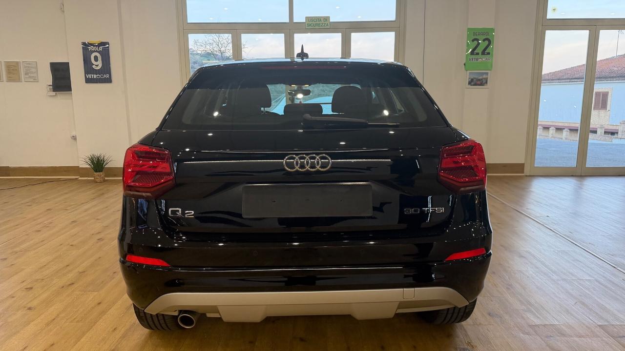 Audi Q2 30 TFSI S tronic Admired