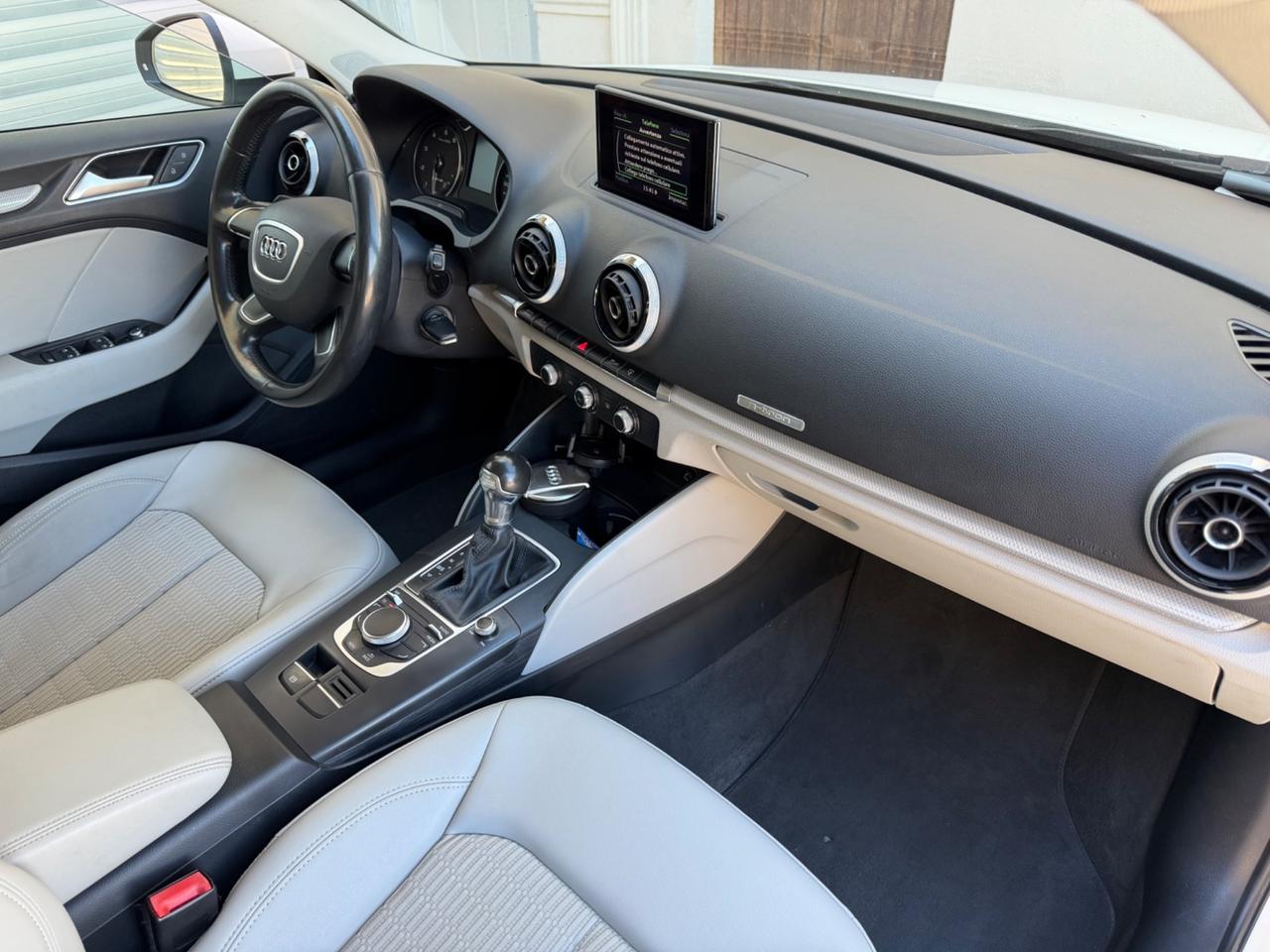 Audi A3 SPB 1.4 TFSI S tronic g-tron