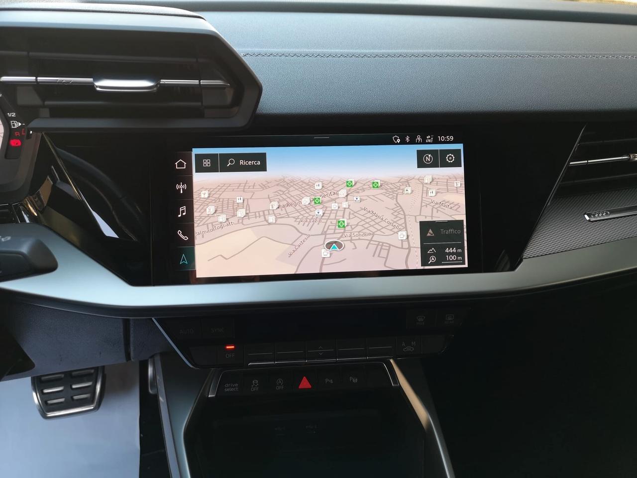 Audi A3 Sedan 30 TDI S tronic line edition