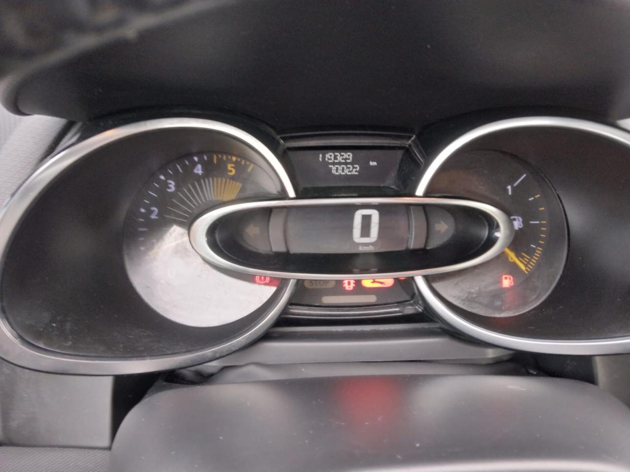 Renault Clio 1.5 dCi Costume National 2015