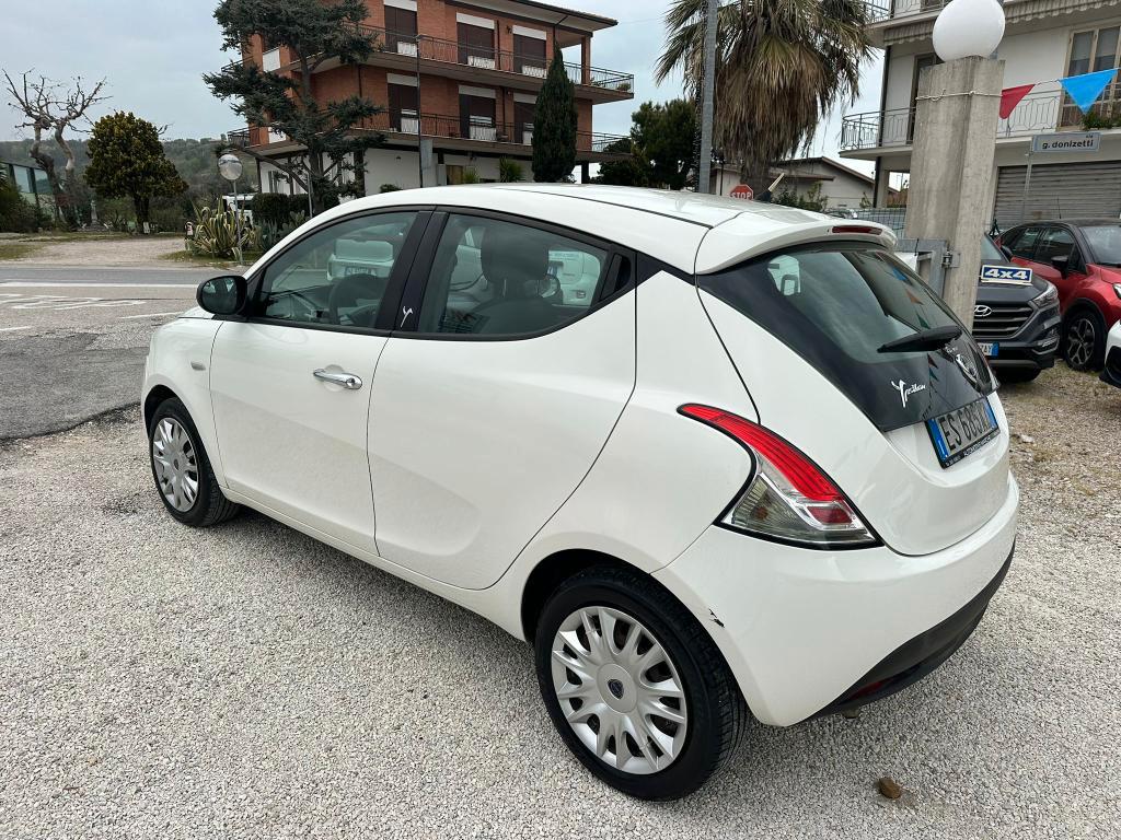 Lancia Ypsilon 5 Porte Ypsilon 1.2 8v Gold s&s 69cv