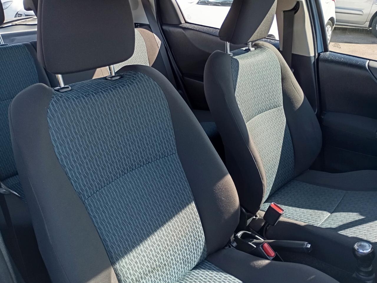 Toyota Yaris 1.0 5 porte Active