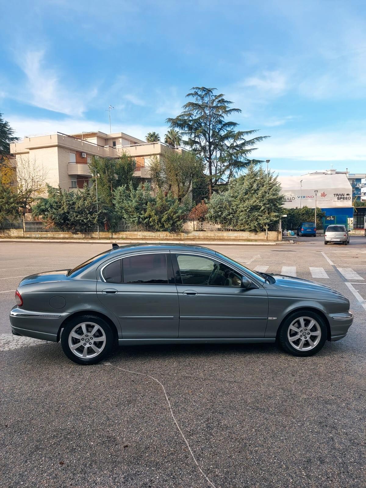 Jaguar X-Type 2.0D cat Executive 2004
