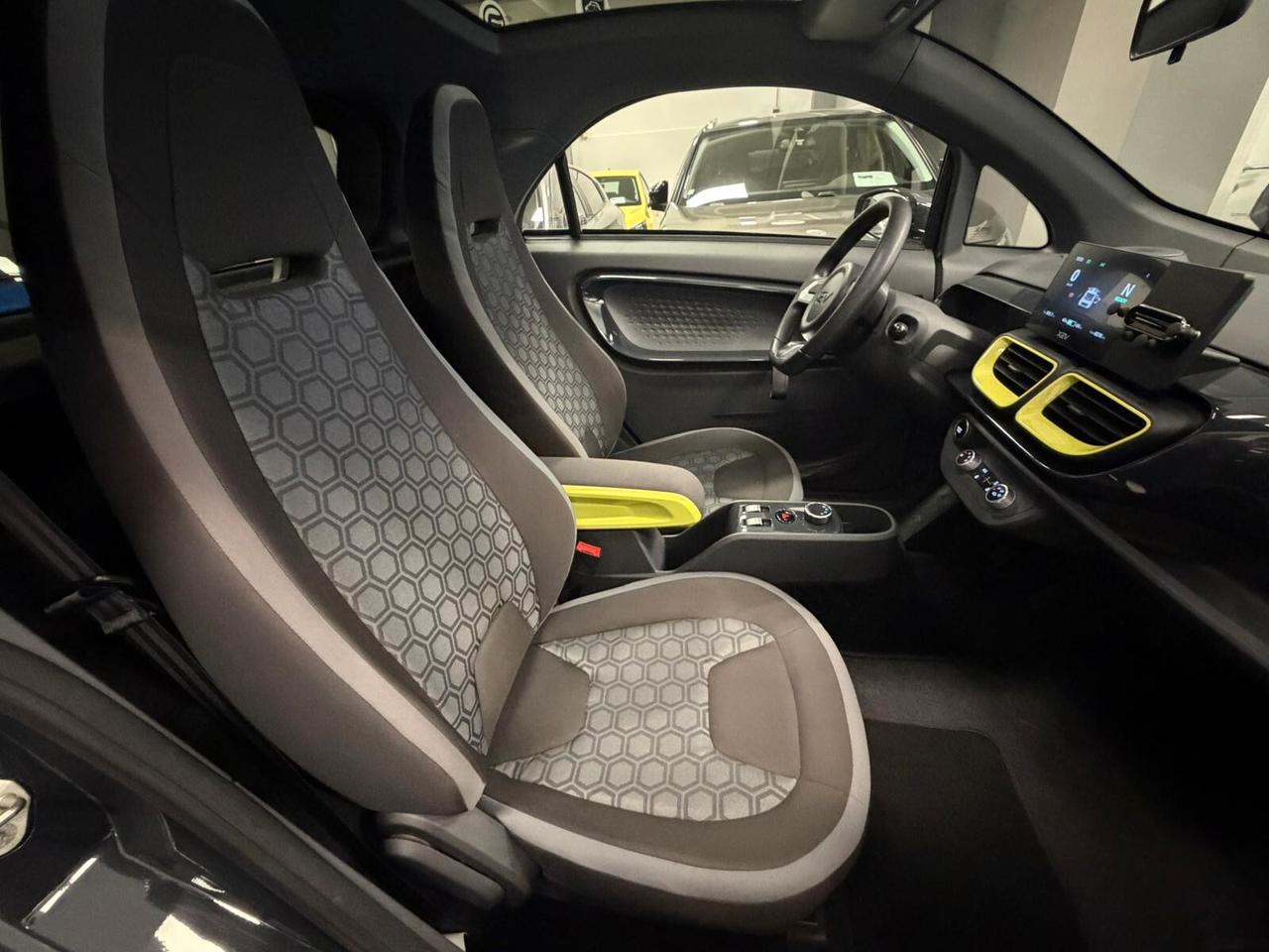 Xev Yoyo Easy rate da 120 al mese