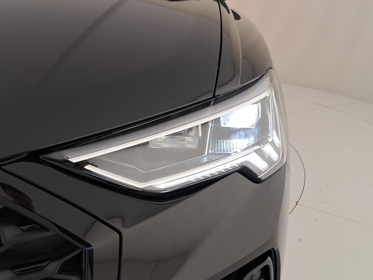 Audi Q3 sportback 35 2.0 tdi s line edition s-tronic