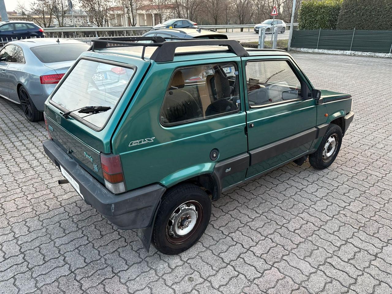 FIAT PANDA 4x4 CLX 1.0 FIRE SI A NEOPATENTATI