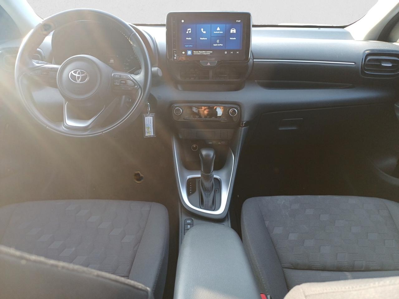 TOYOTA Yaris 4ª serie - Yaris 1.5 Hybrid 5 porte Active