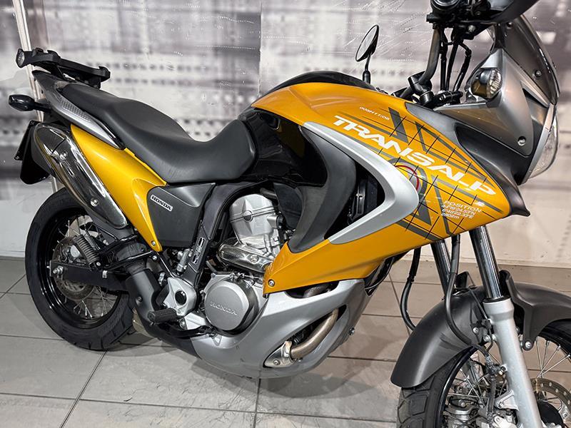 Honda Transalp XL 700 V