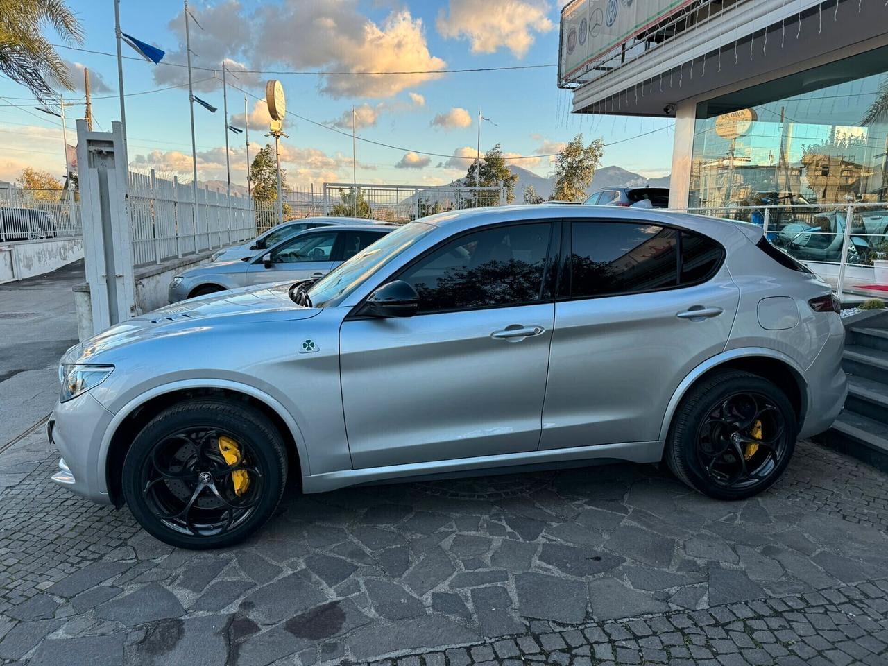 Alfa Romeo Stelvio 2.9 Bi-Turbo V6 510 CV AT8 Quadrifoglio