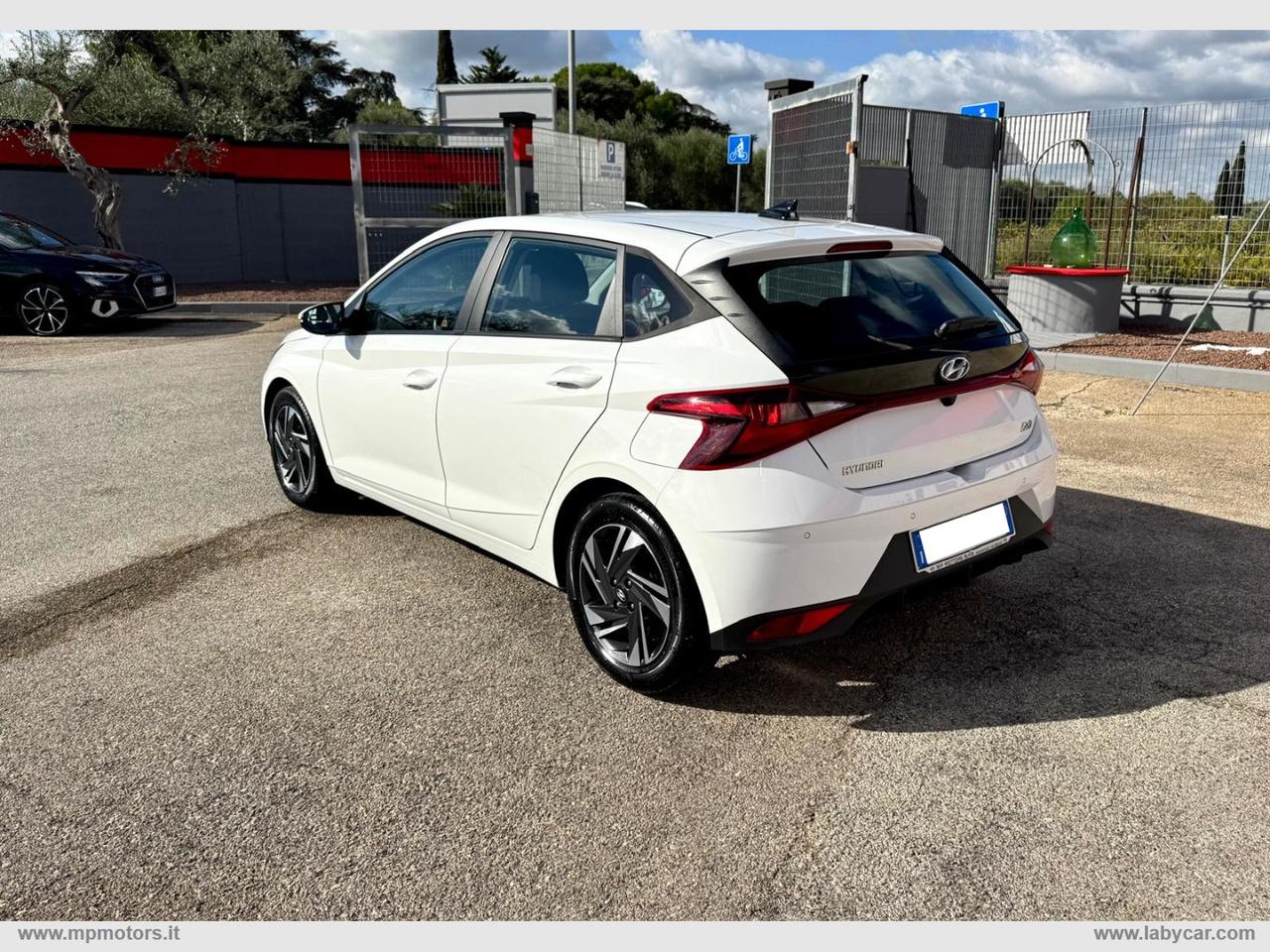 HYUNDAI i20 CONNECTLINE 1.2 MPI 84CV