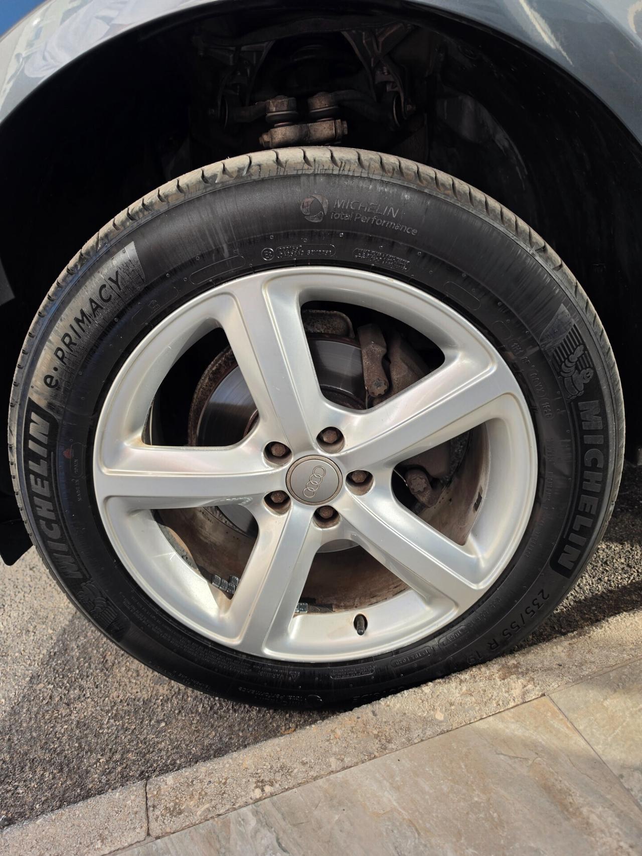 Audi Q5 2.0 TDI 170 CV quattro