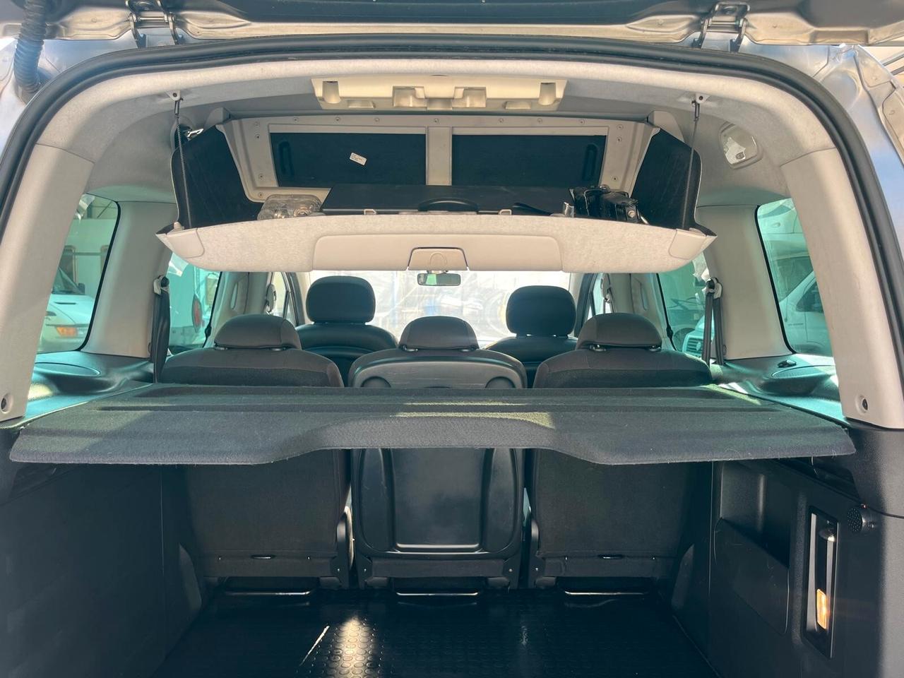 Peugeot Partner Tepee 1.6 HDi 110CV Premium