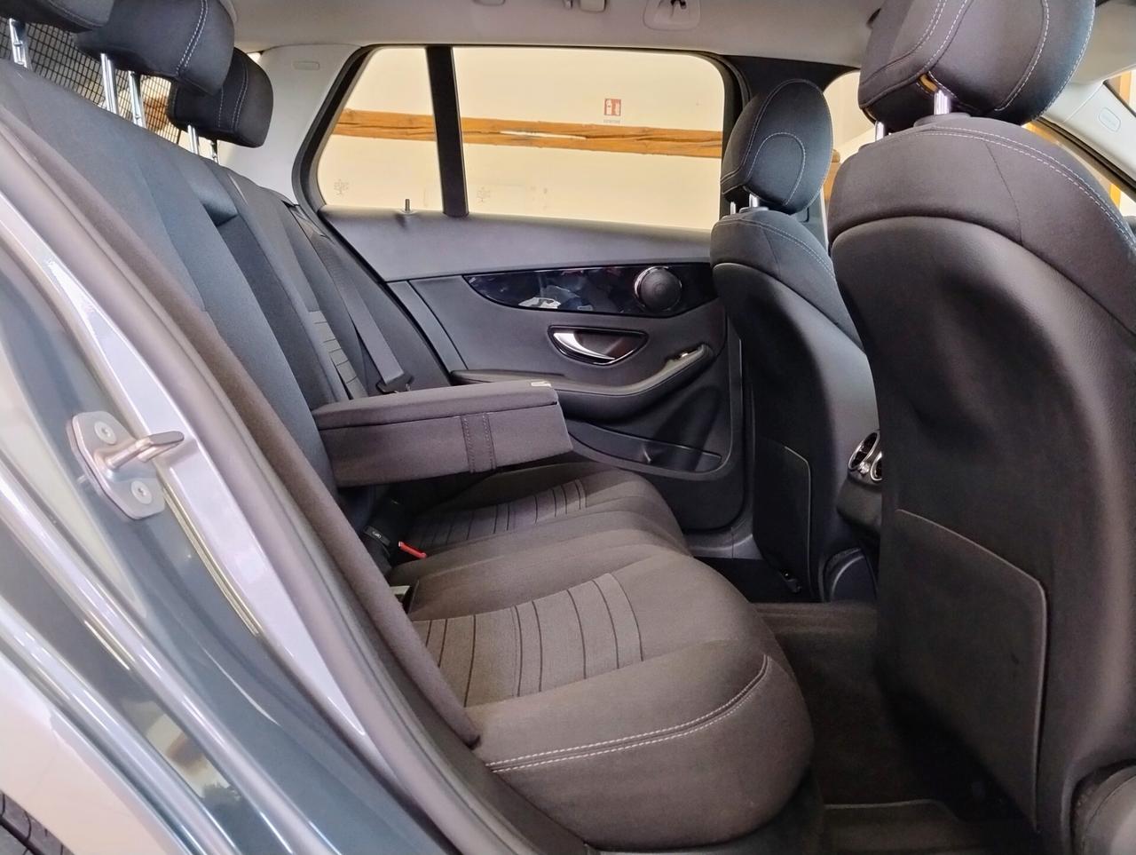 MERCEDES C 200d SW Auto Business LED BLIND PADDLE