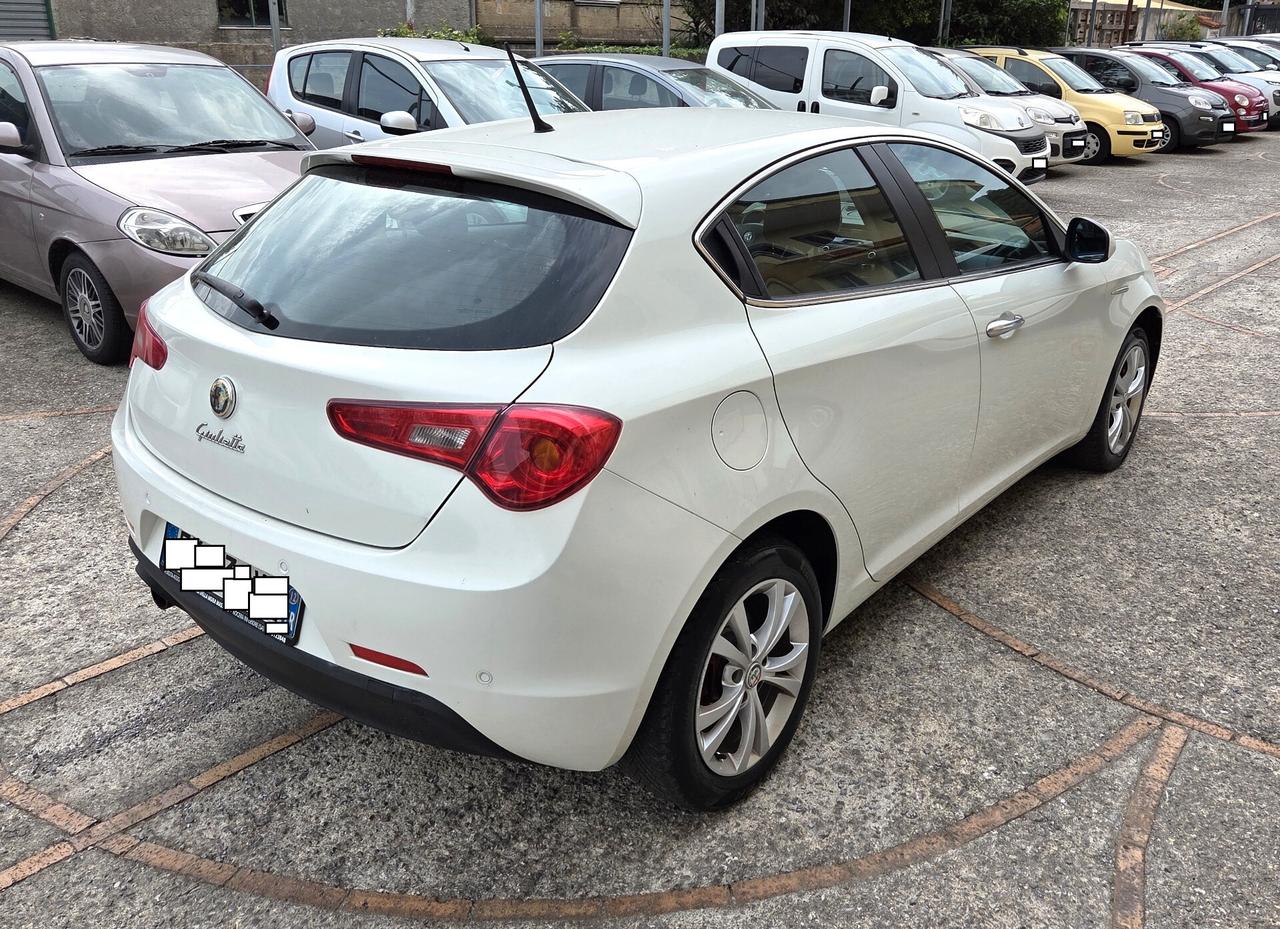 Alfa Giulietta 1.6 JTDm-2 105 CV GARANZIA 12 MESI