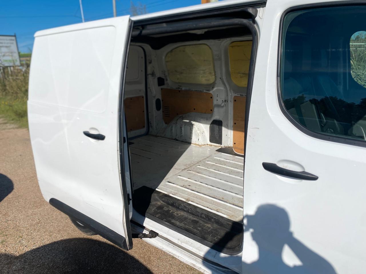 PEUGEOT EXPERT 1.6 BLUEHDI ANNO 2018