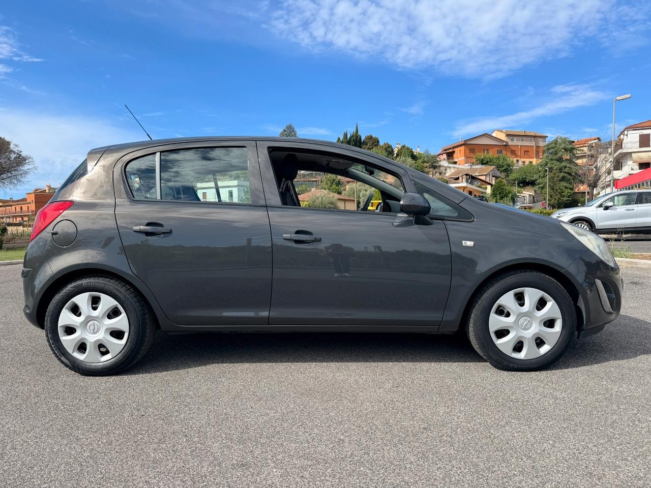 Opel Corsa 1.2 5 porte Edition SOLO 9 MILA KM