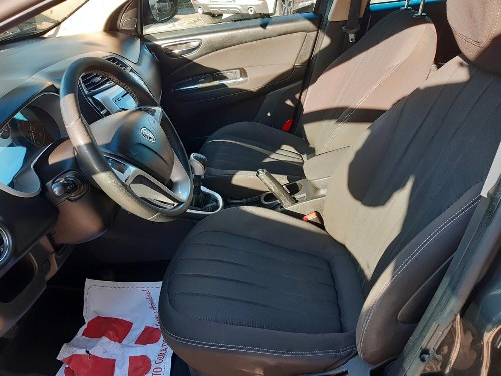 Lancia Delta 2.0 MJT Platinum NEO PATENTATI