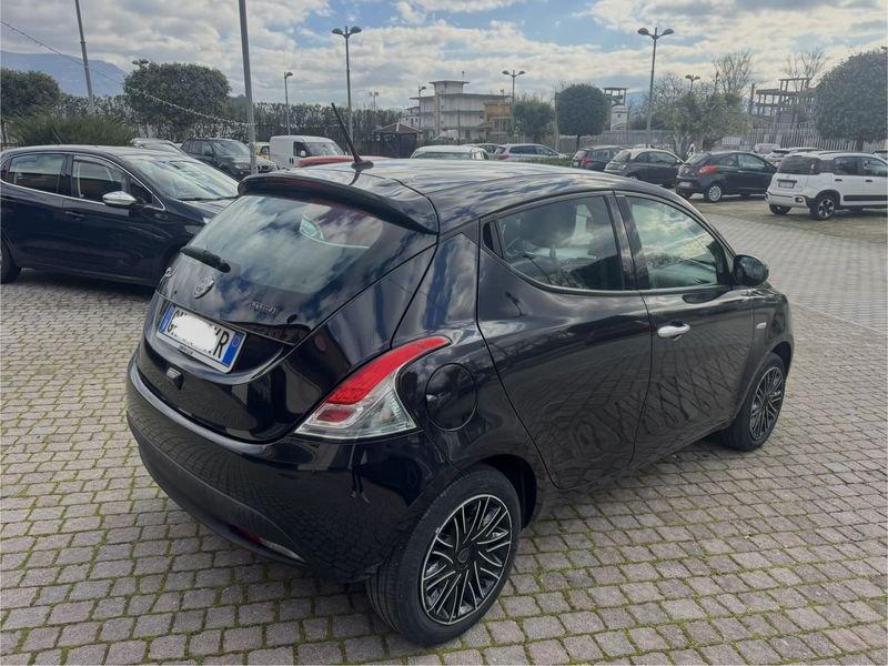 Lancia Ypsilon Ypsilon 1.0 FireFly 5 porte S&S Hybrid Gold