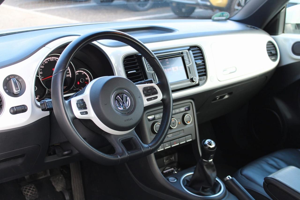 Volkswagen Maggiolino Cabrio 2.0 TDI Design BlueMotion Technology