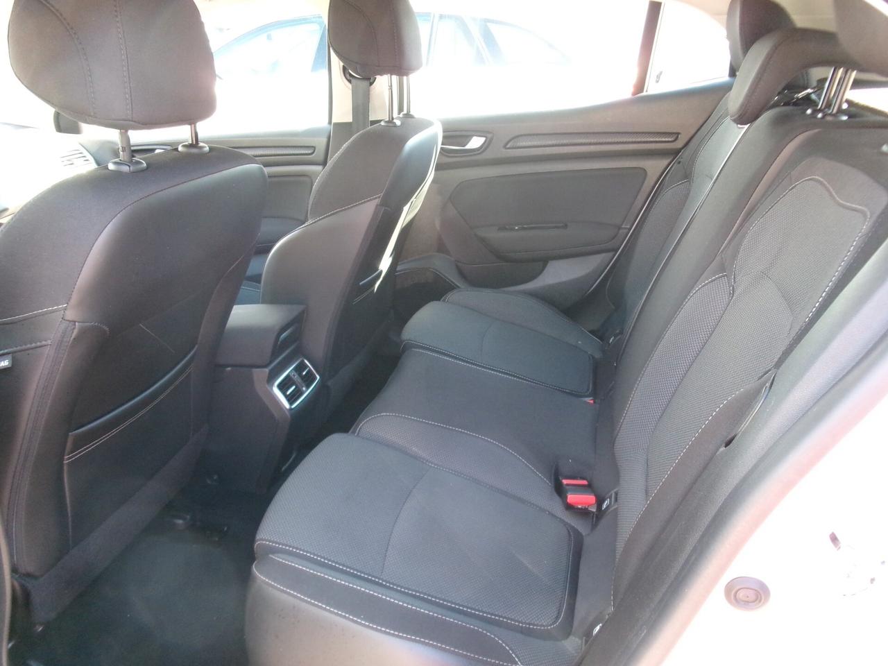 Renault Megane 1.3 TCE 115CV EURO 6D BERLINA **PERFETTA**