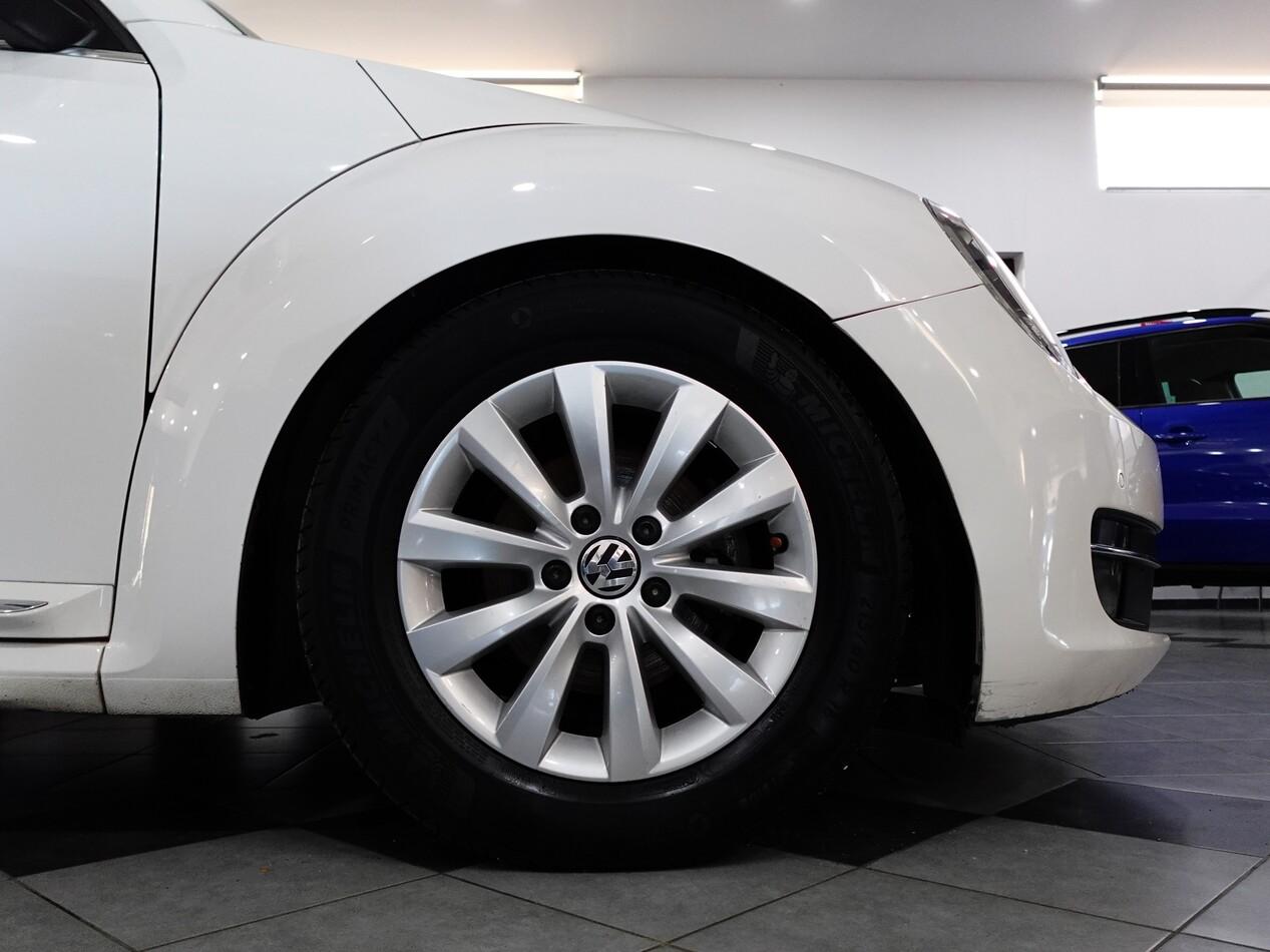 Volkswagen Maggiolino Berlina 1.6 TDI 105 CV DESIGN
