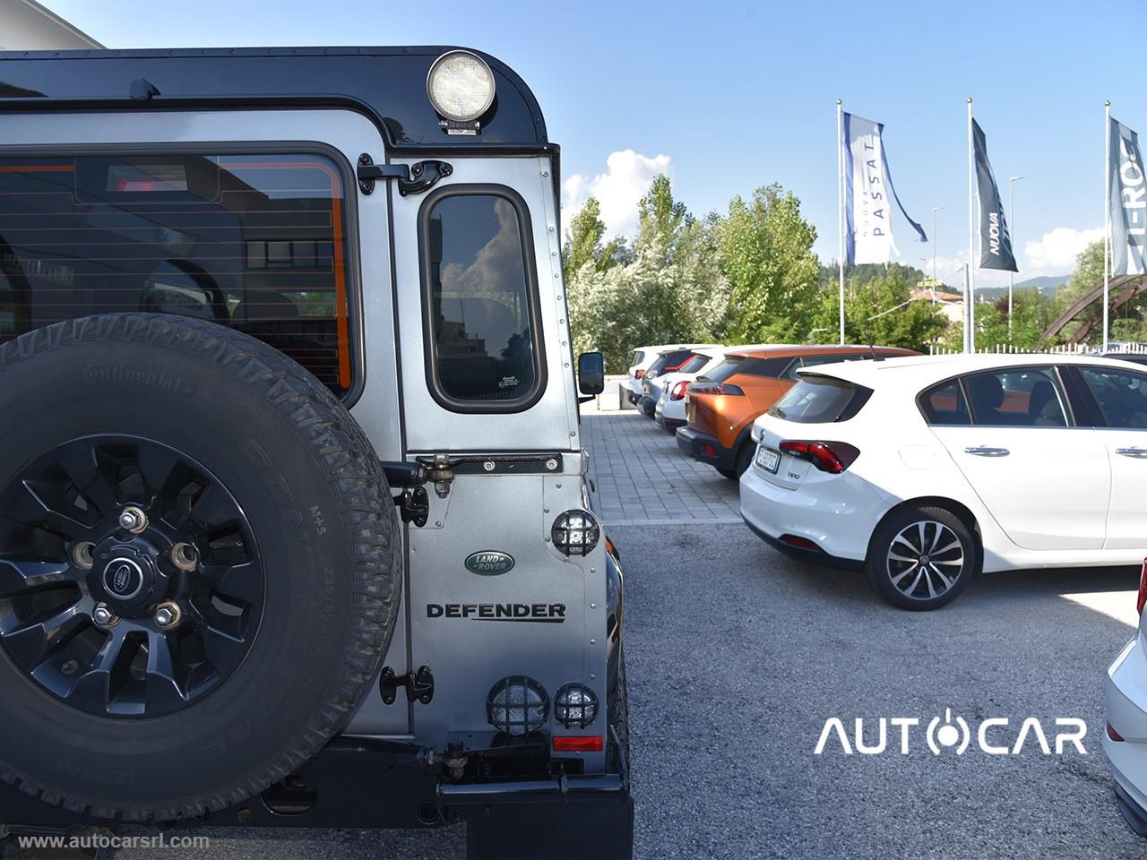 LAND ROVER Defender 110 2.2 TD4 Station Wagon