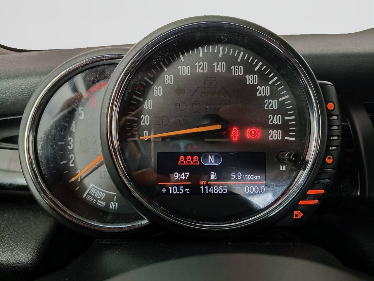 MINI Mini IV F55-F56 2014 - Mini 1.5 Cooper D Hype Seven 5p