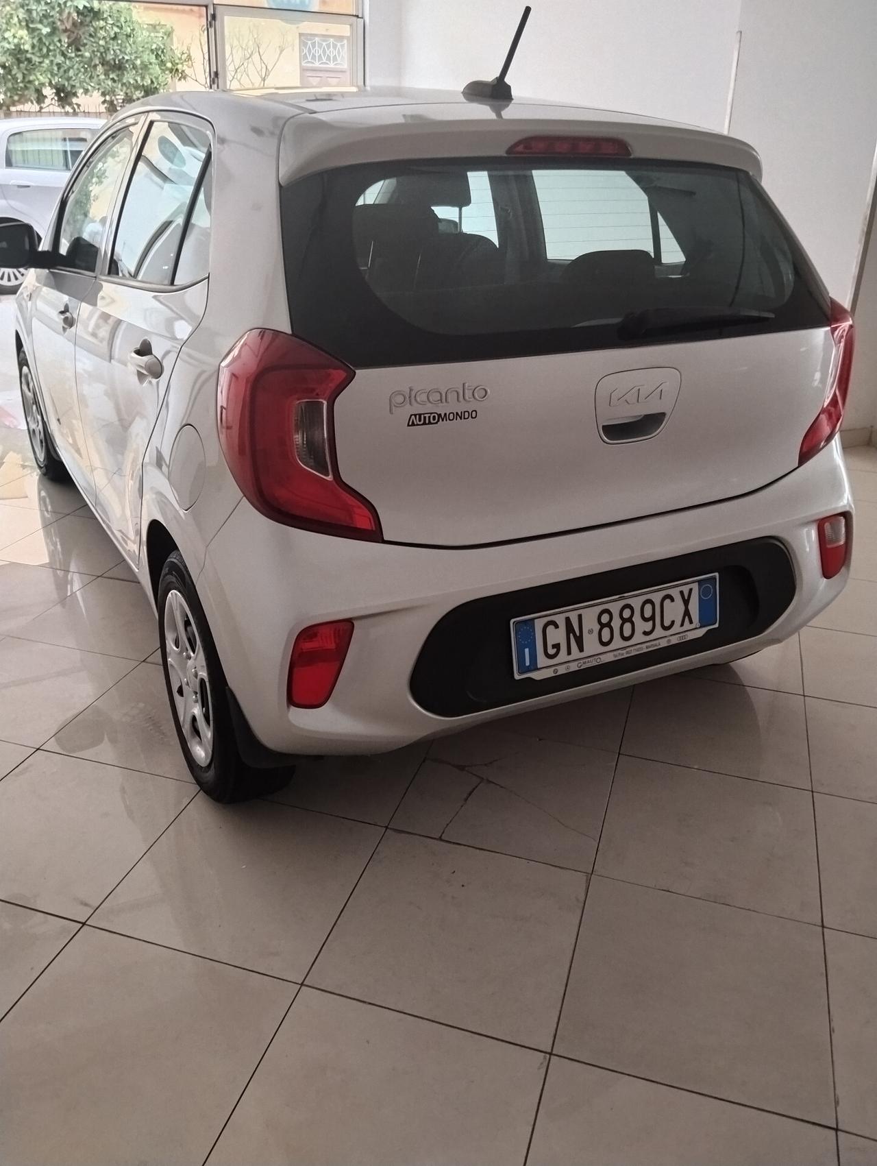 Kia Picanto 1.0 12V 5 porte X Line