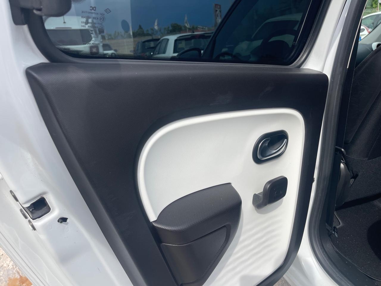 Renault Twingo Limited 1.0 SCe 65 CV